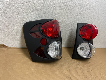 1999-2004 Jeep Grand Cherokee Left + Right Set Smoke 3D Tail Lights AG9256 DG1