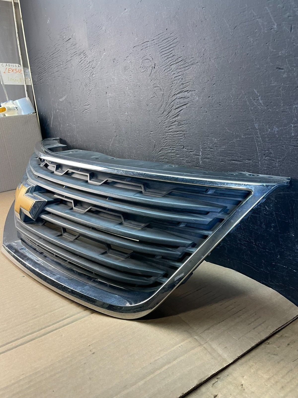 2013 to 2017 Chevrolet Traverse Front Upper Grill Grille AC5344 DG2