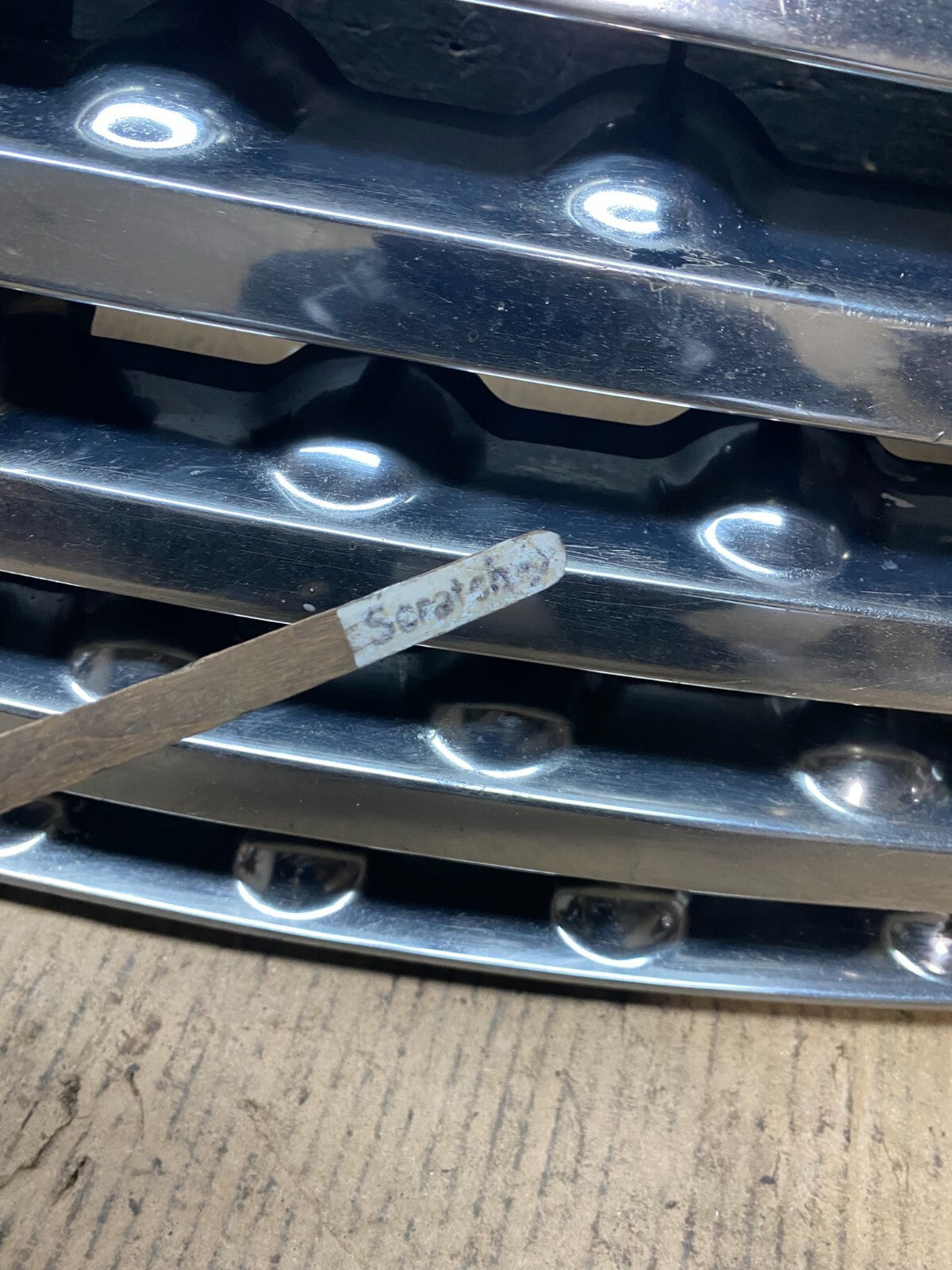 2003 2004 2005 Infiniti FX35 Grill Grille W/ Emblem N3290 DG4