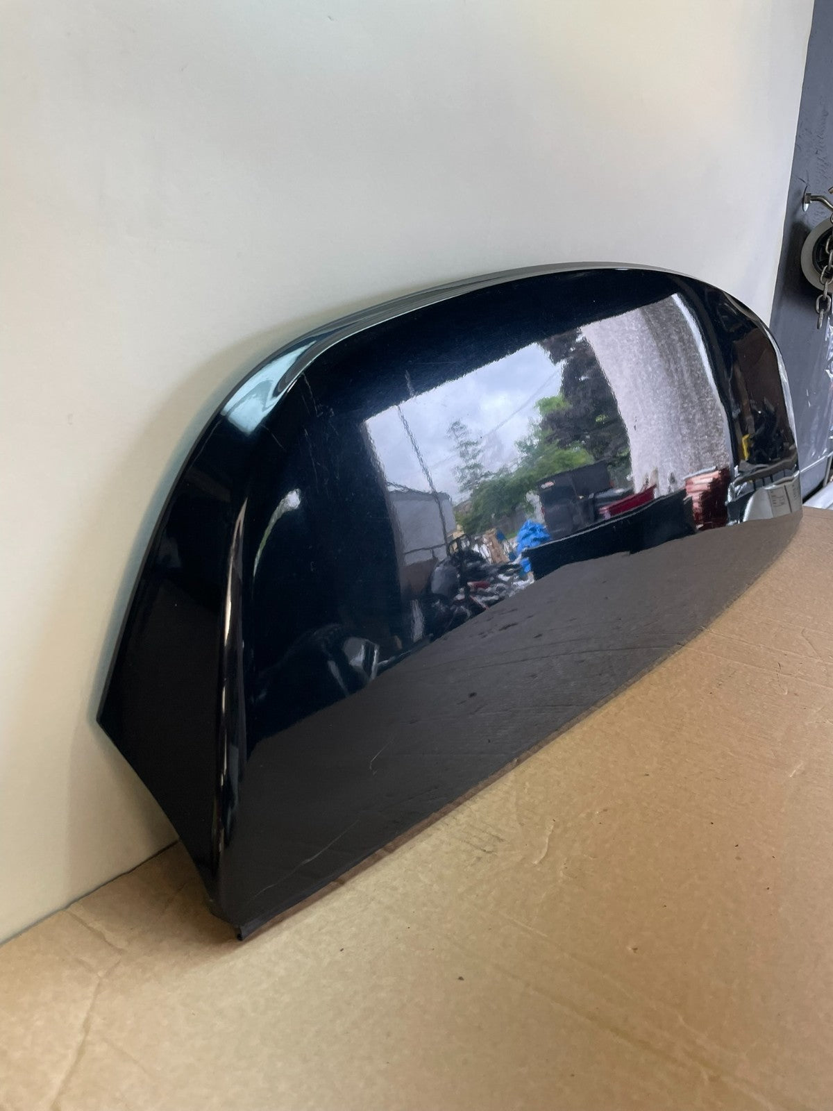 2016 to 2019 Ford Explorer Rear Upper Tailgate Liftgate Wing Spoiler AH0023 DG2