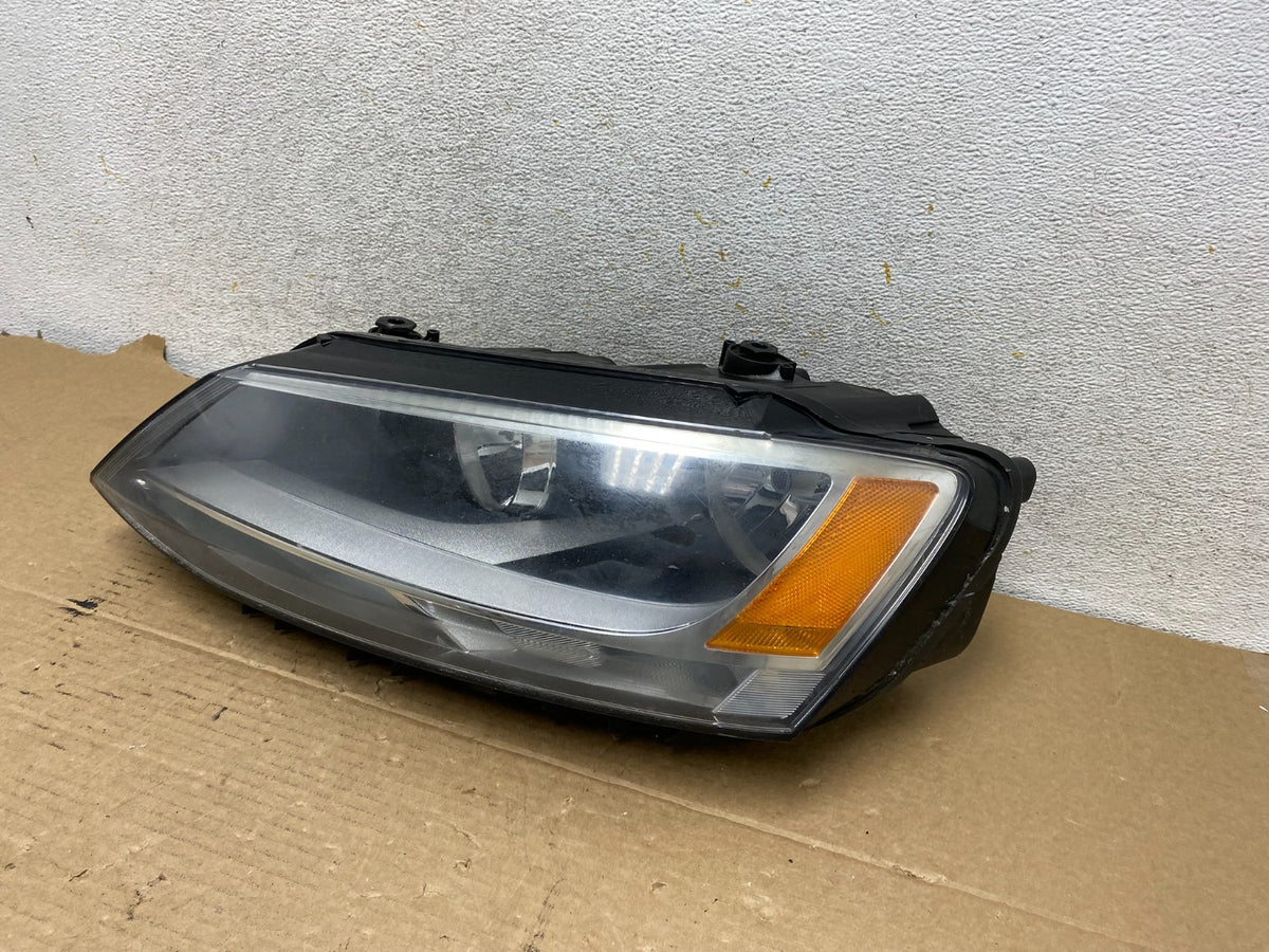 2011 to 2014 Volkswagen Jetta Left Driver LH Headlight Halogen AH7921 DW2