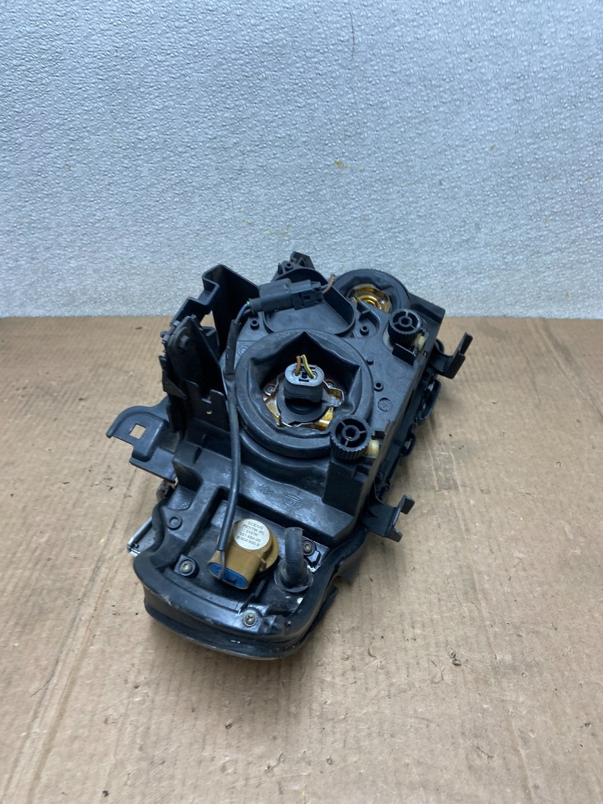 2000-2003 Bmw X5 E53 Headlight Right Passenger Rh Side Halogen OEM AA63775