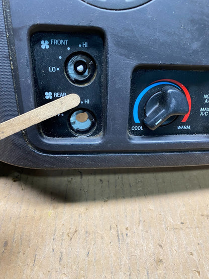 2009 - 2014 Ford E150 E250 Gauge Speedometer Cluster Radio Bezel Trim N5177 DG3