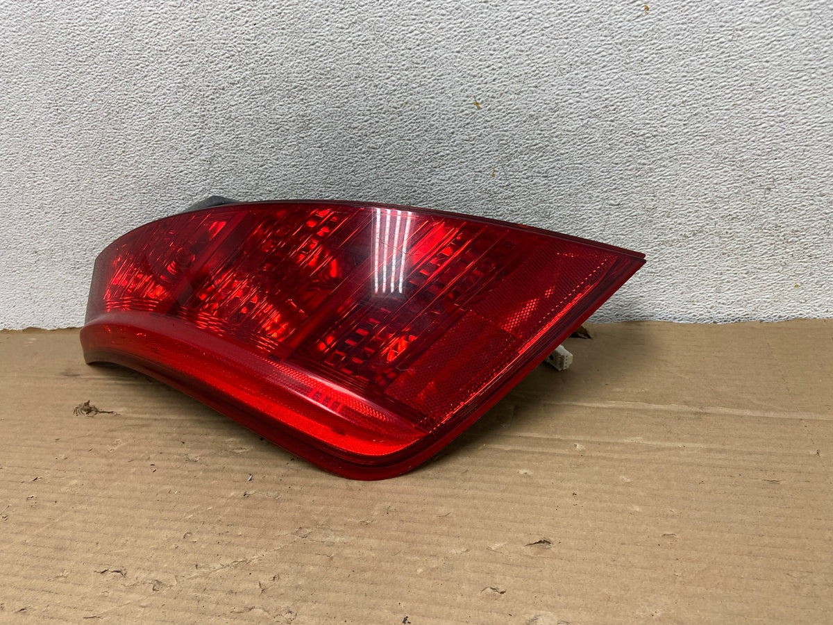 2003 2004 2005 Nissan Murano Left Driver Lh Side Tail Light AG8200 LK2