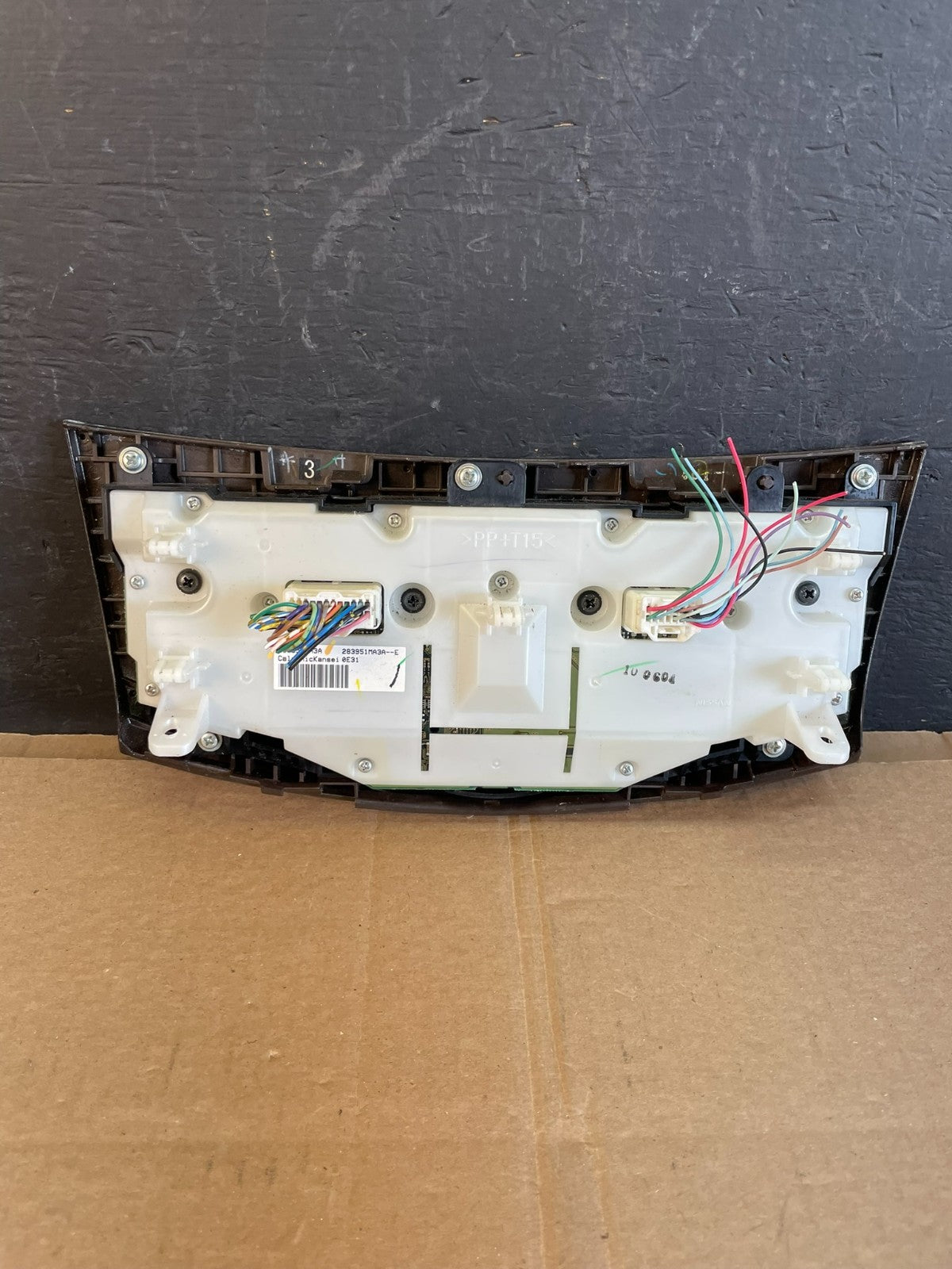 2011 2012 2013  Infiniti M37 Front Temperature Climate Control Panel ac2294 DG4