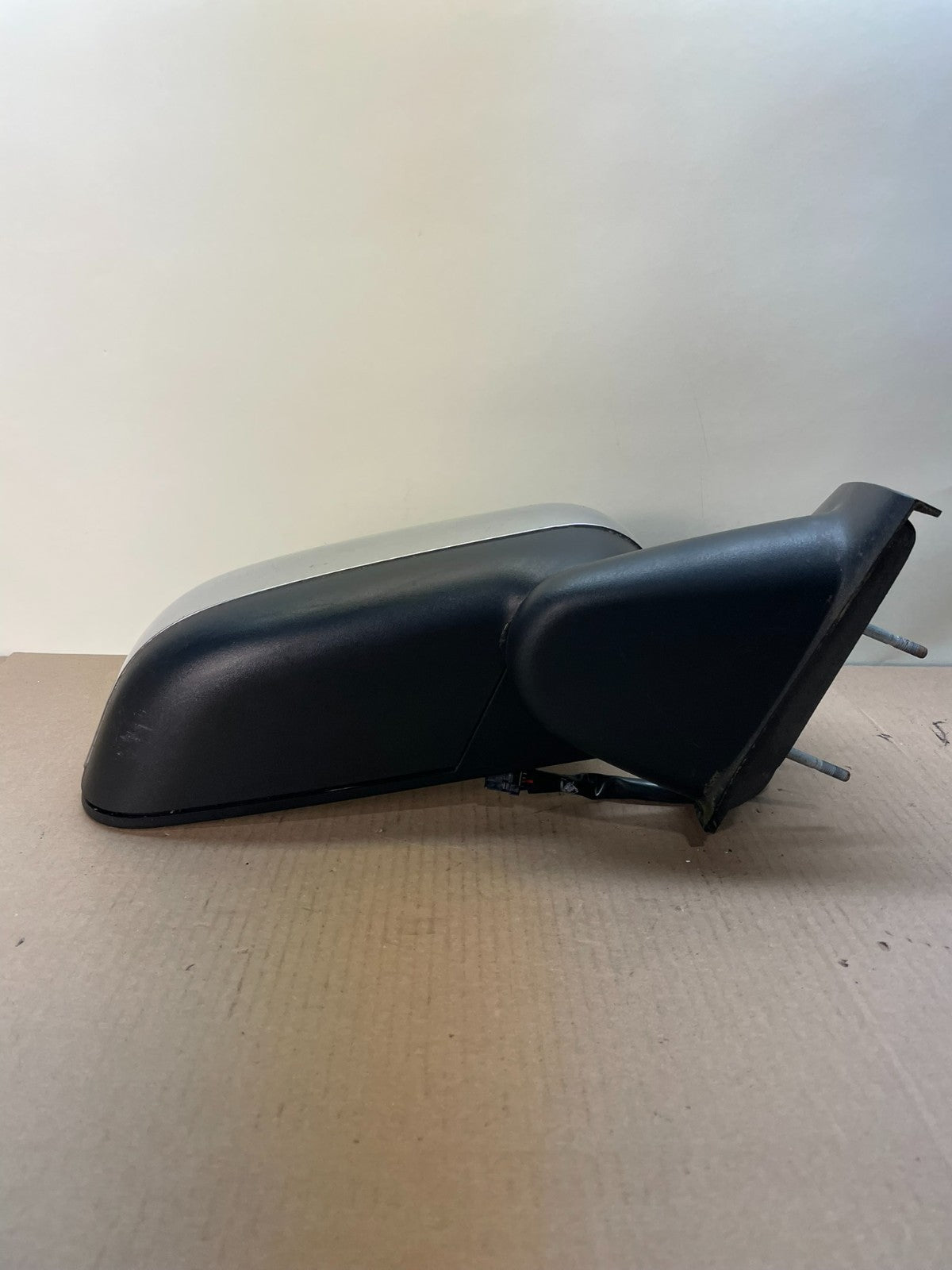 2007 2008 2009 Chrysler Aspen Right Passenger RH Mirror Heated AI8738 DG3