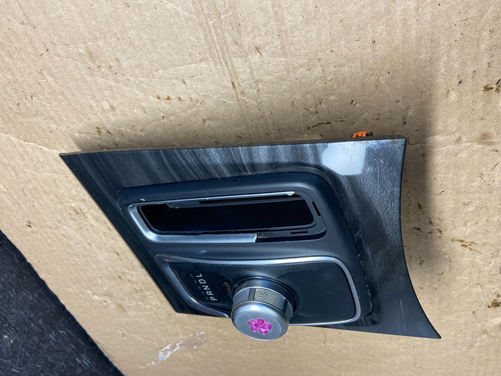 2015 to 2023 Chrysler 300 Gear Selector Shifter af2215 DG2