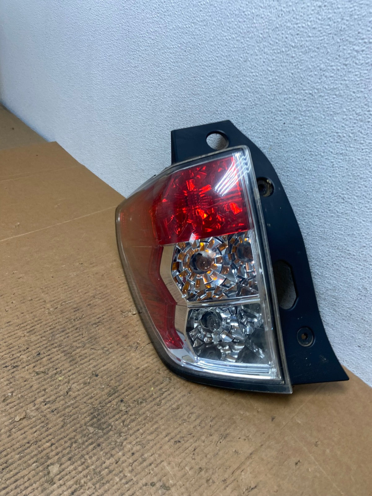 2009 - 2013 Subaru Forester Left Driver Lh Side Tail Light AE1540 LK1