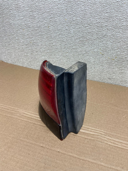 1992 to 1995 Ford Thunderbird Right Passenger Side Tail Light AB0970 LK1