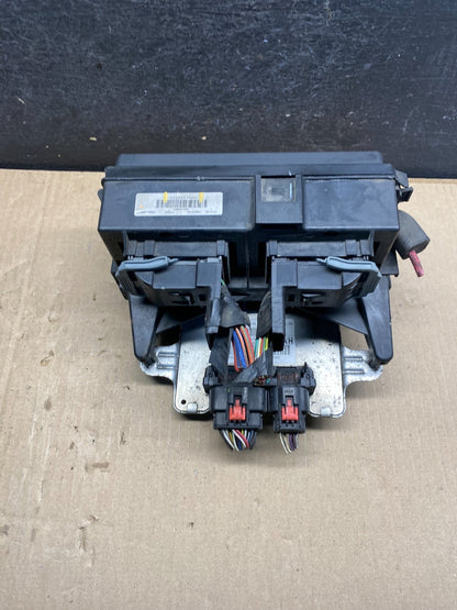 2005 Jeep Grand Cherokee Commander Fuse Box BCM Body Control Module Oe ag9720 DG0