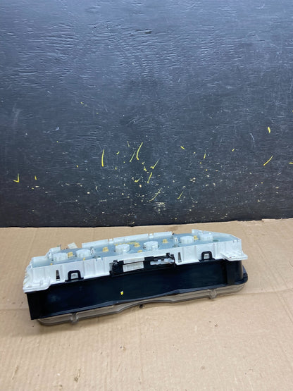 2006 Ford E350 Gauge Speedometer Cluster OEM y2202 DG5