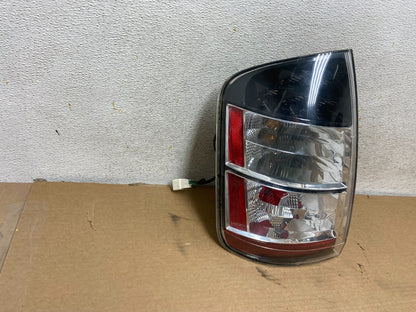2004 2005 Toyota Prius Tail Light Left Driver Lh Side AH4456 DW1