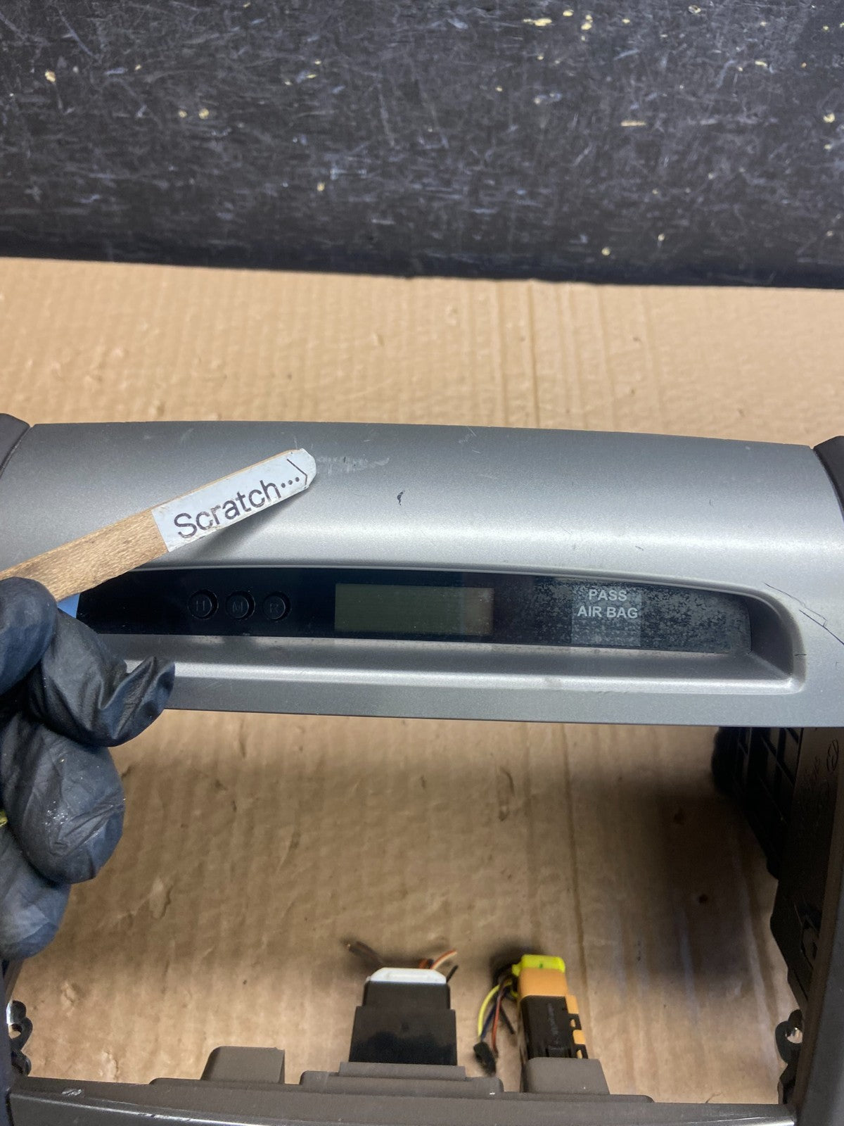 2007 to 2009 Hyundai Santa Fe Center Dashboard Radio Bezel Trim AF6322 DG1