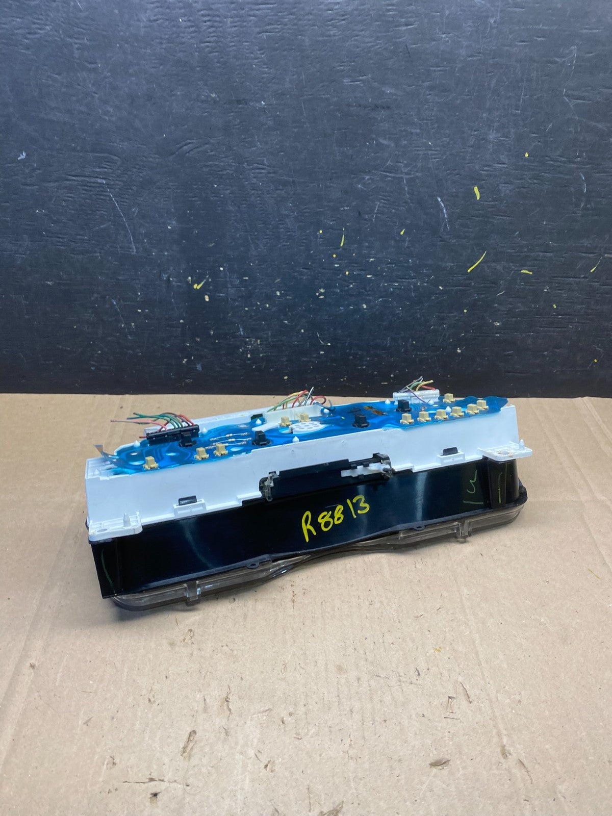 2001 - 2002 Ford Econoline E250 E350 Van Speedometer Instrument Cluster r8813 DG6