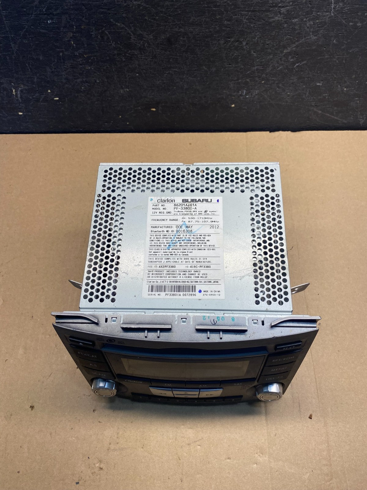 2010 - 2014 Subaru Outback Radio AM/FM CD Player mp3 Audio ae7396 DG3