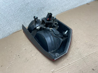 2005 2006 2007 Chrysler 300 Right Passenger Rh Side Tail Light Oem AB0018 LK6