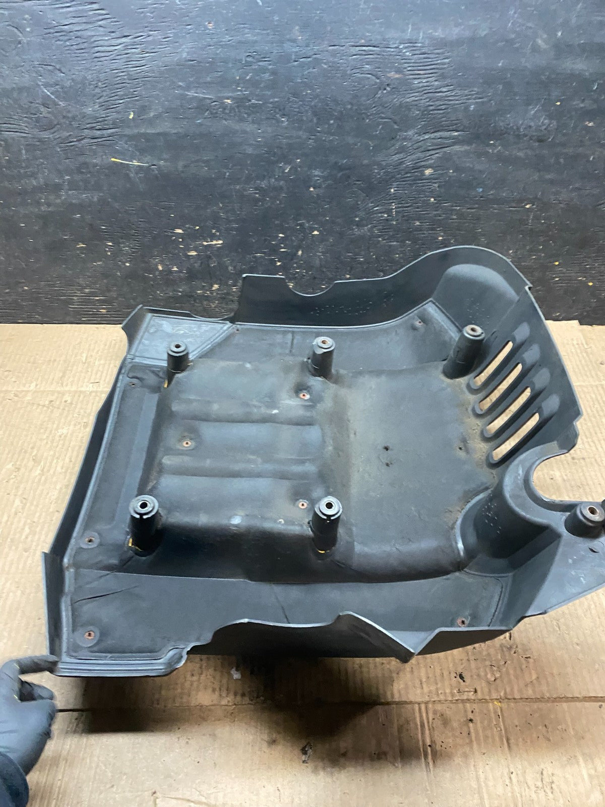 2001 - 2005 Hyundai Santa Fe 2.7L V6 Engine Motor Cover T9553 DG6