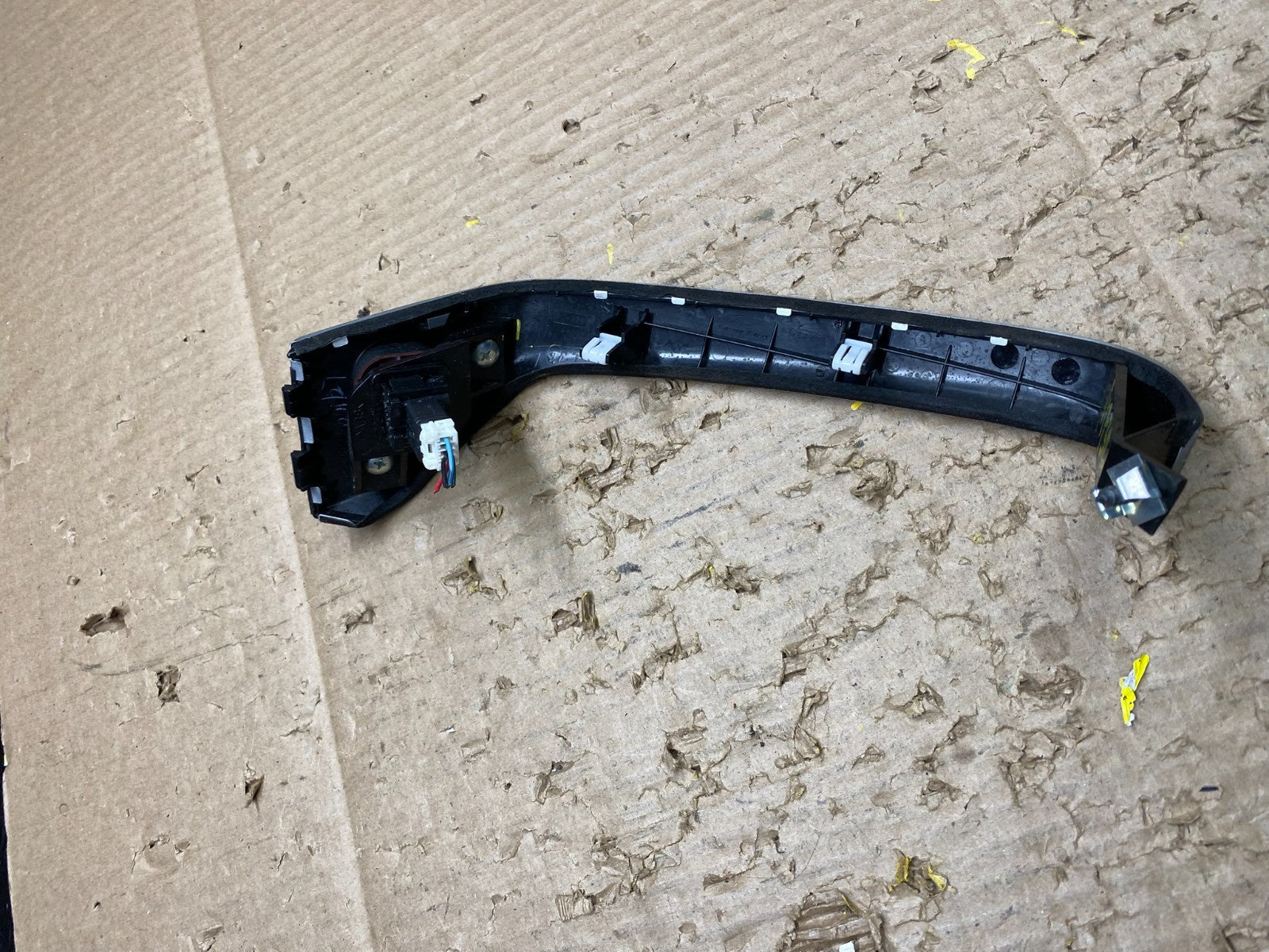 2009-2010 Nissan Murano Dash Trim Panel With Hazard Buttom Switch OEM V1732 DG4