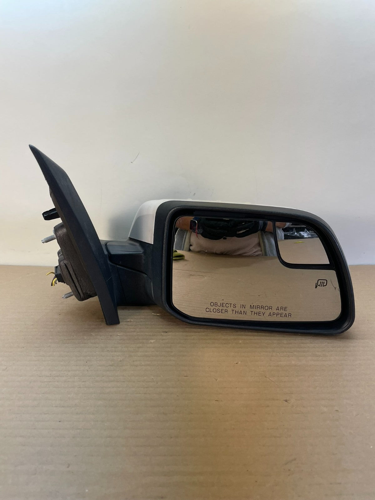 2011 to 2014 Ford Edge Right Passenger View Door Heated Mirror AH8649 DG8