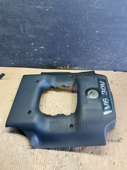 2001 to 2005 Volkswagen Passat 2.8 Turbo Engine Motor Cover Q3250 DG3
