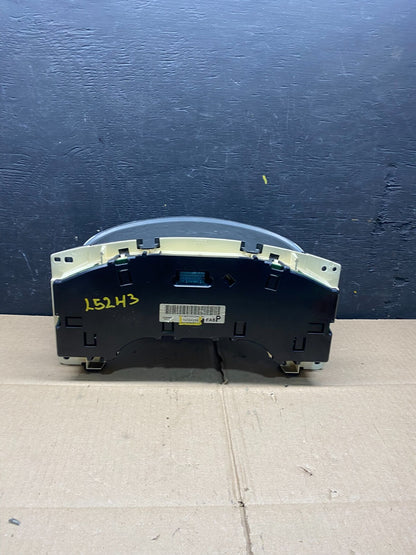 2004 to 2007 Chevrolet Express Speedometer Cluster Gauge L5243 PS4