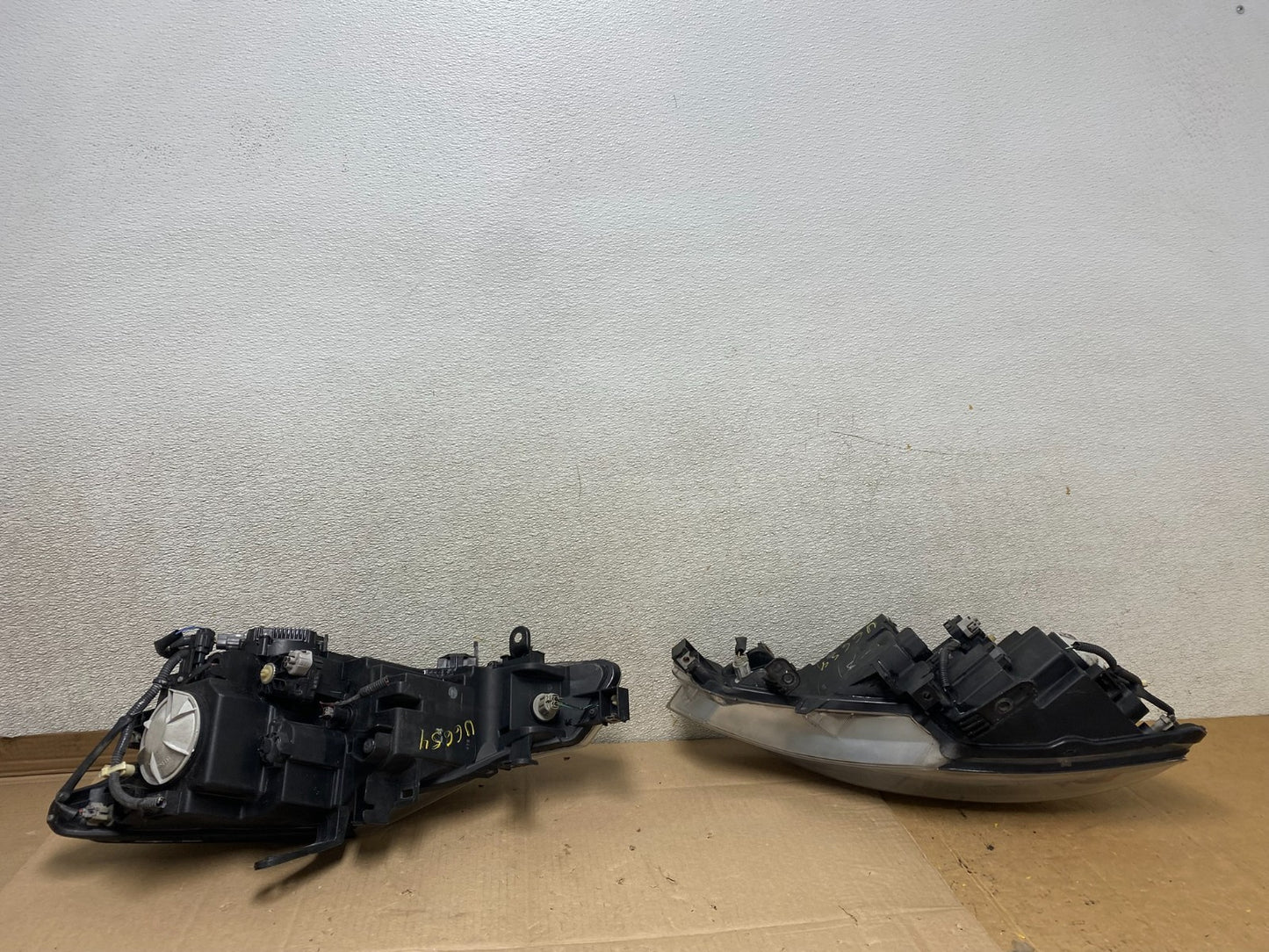 Xenon 2011 2012 2013 2014 Nissan Murano Headlights Left+Right U6654 DW9