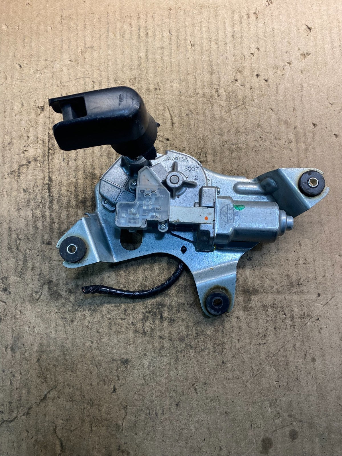 2011 to 2017 Nissan Quest Rear Wiper Motor Z4980 PS3