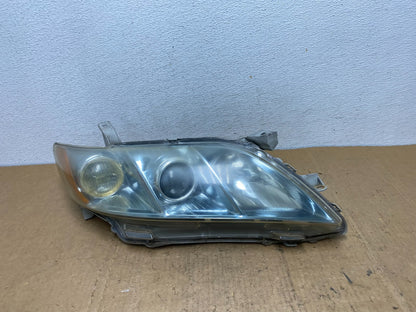 2007 - 2009 Toyota Camry Hybrid Blue Halogen Right Passenger Headlight AD0532 DW0