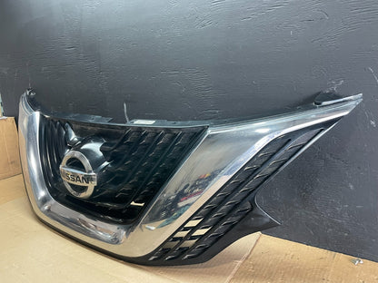 2015 to 2018 Nissan Murano Front Upper Front Camera Grill Grille OEM AB7597 DG1