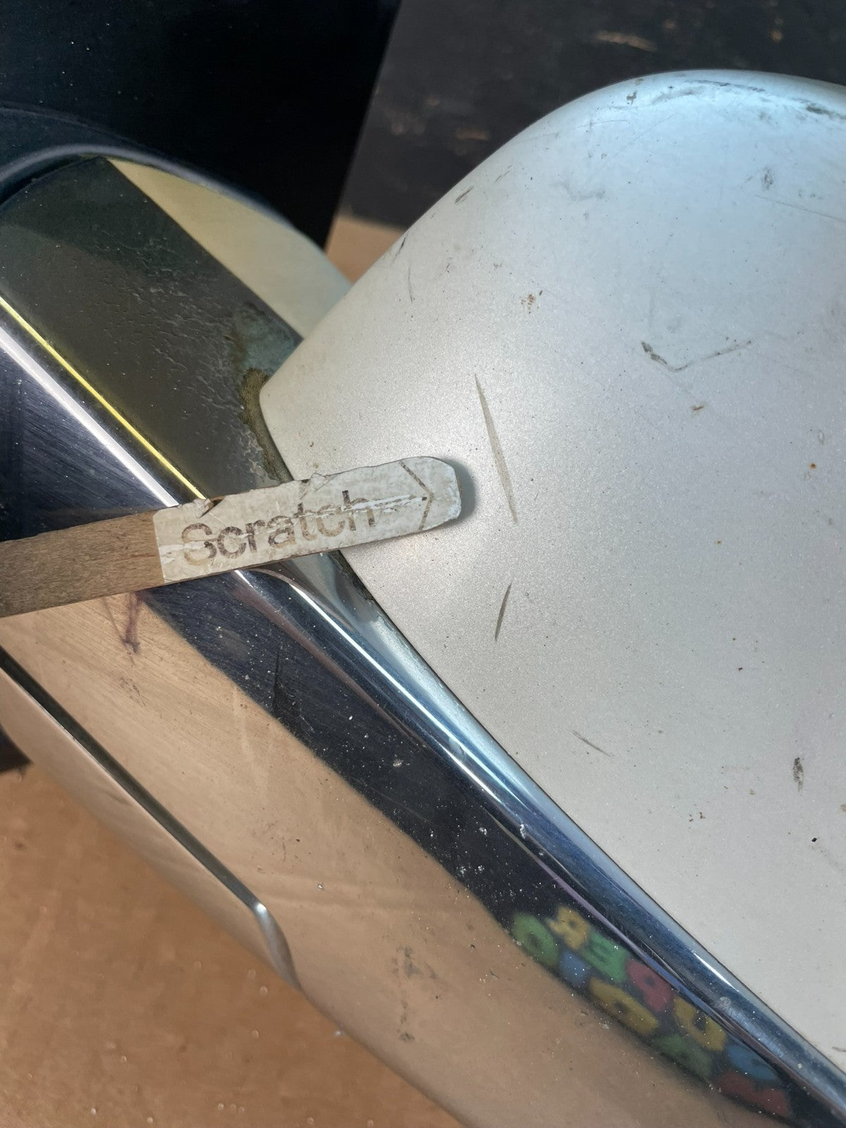 2007 - 2014 Cadillac Escalade Left Driver Door Mirror Turn Signal AE8320 DW6