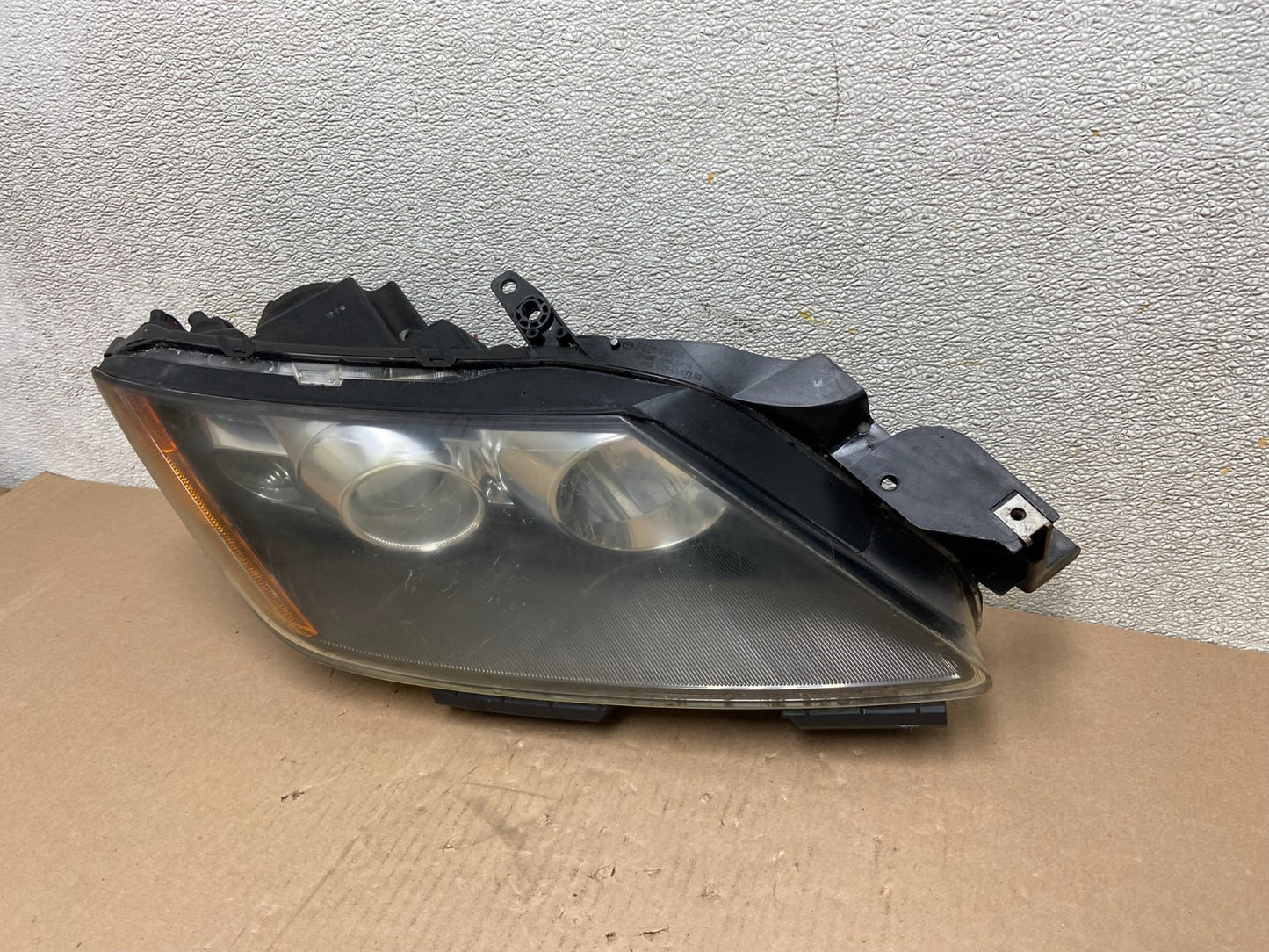 Halogen 2007 to 2009 Mazda CX-7 Right Passenger RH Side Headlight Oem AB5042 DW1