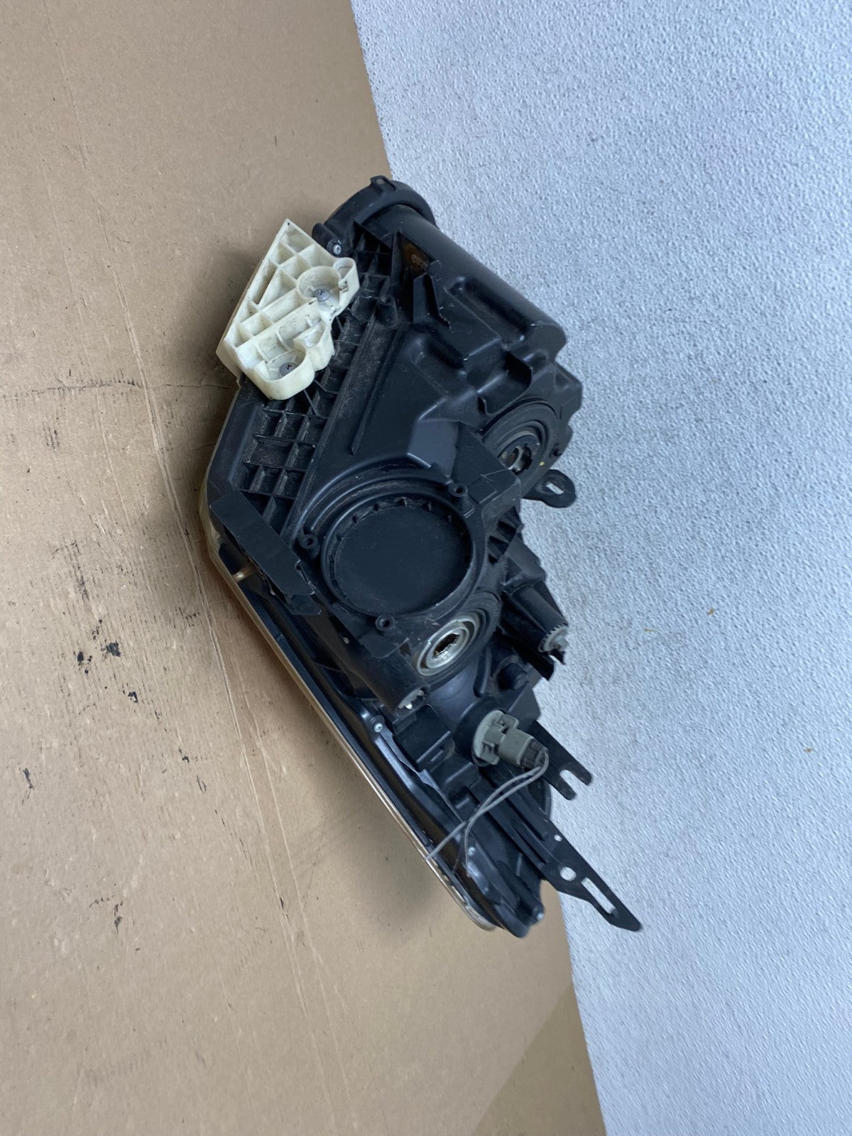 2009-2013 Nissan Rogue Right Passenger Halogen Headlight AF4478 LK8