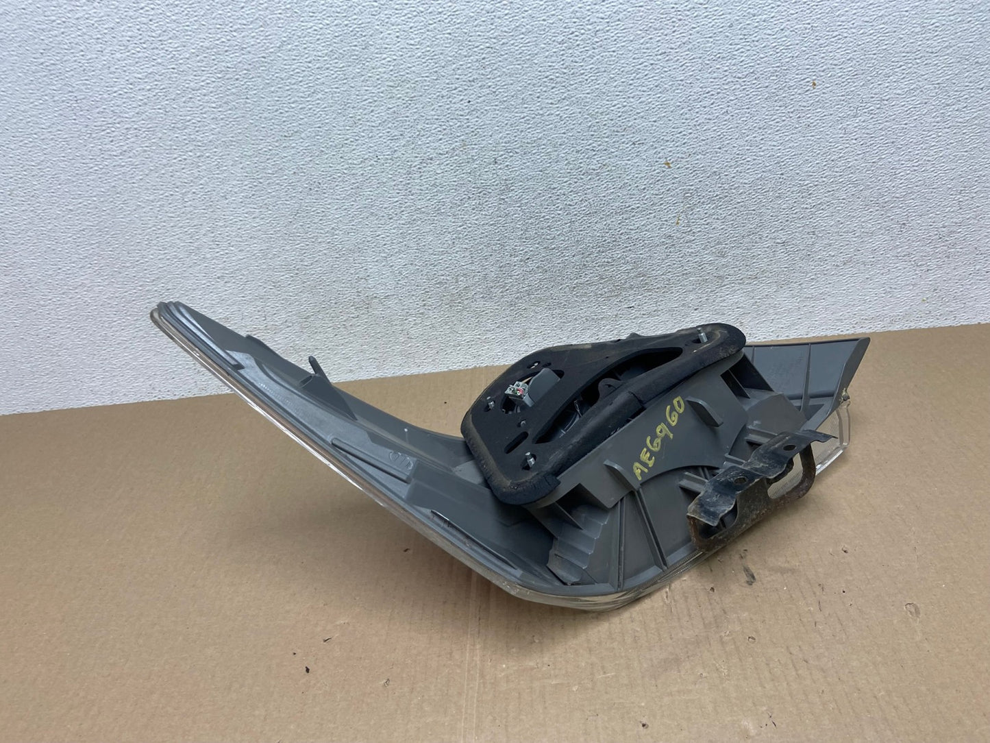 2008 to 2012 Honda Accord Sedan Tail light Right Passenger RH AE6960 LK7