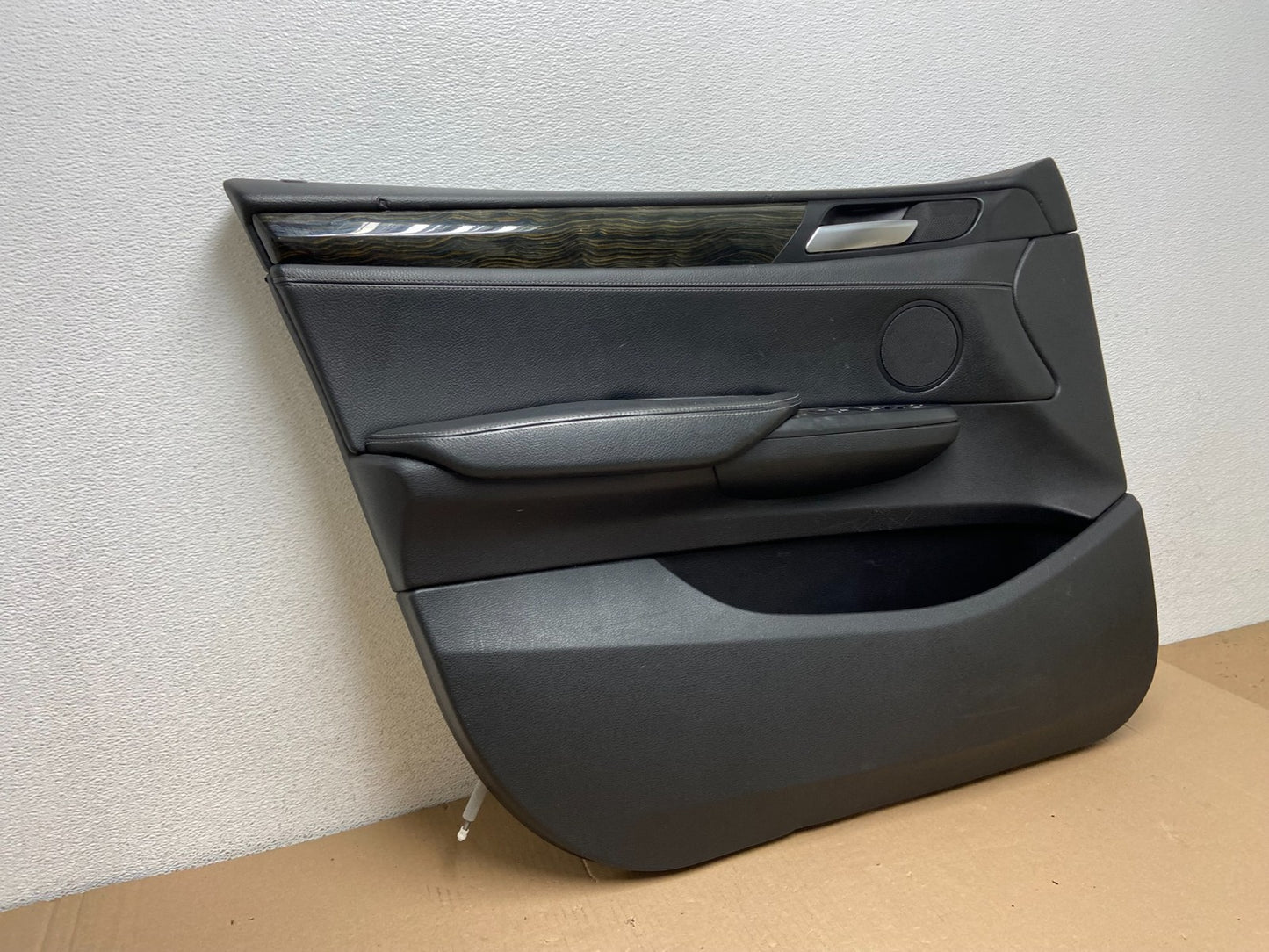 2011 to 2017 Bmw X3 Front Left Driver LH Side Door Panel Cover af3018 DG2