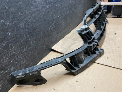 2009 2010 2011 Audi A6 Front Bumper Grille Bracket Retainer G7931 PS2