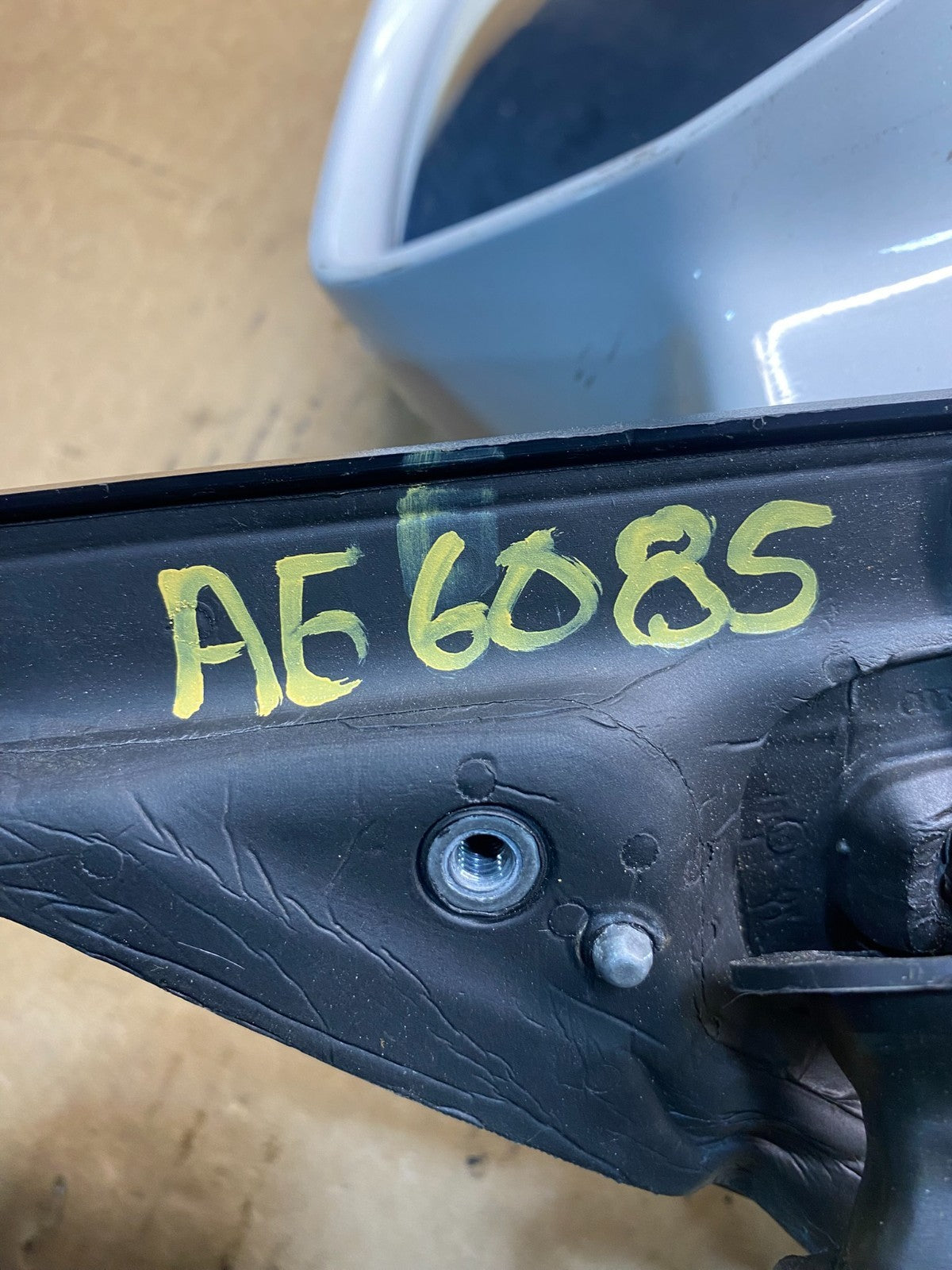 2010 to 2016 Audi A4 Right Passenger RH View Power Door Mirror AG6085 DG11