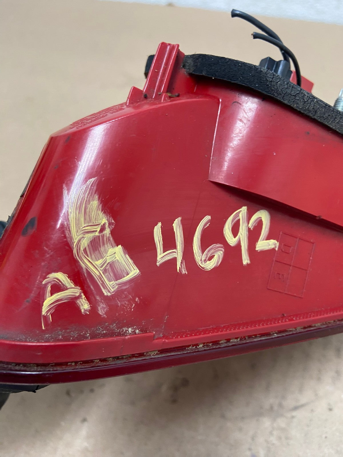 2012-2017 Volkswagen Tiguan Left Driver LH Side Inner Tail Light AG4692 LK6
