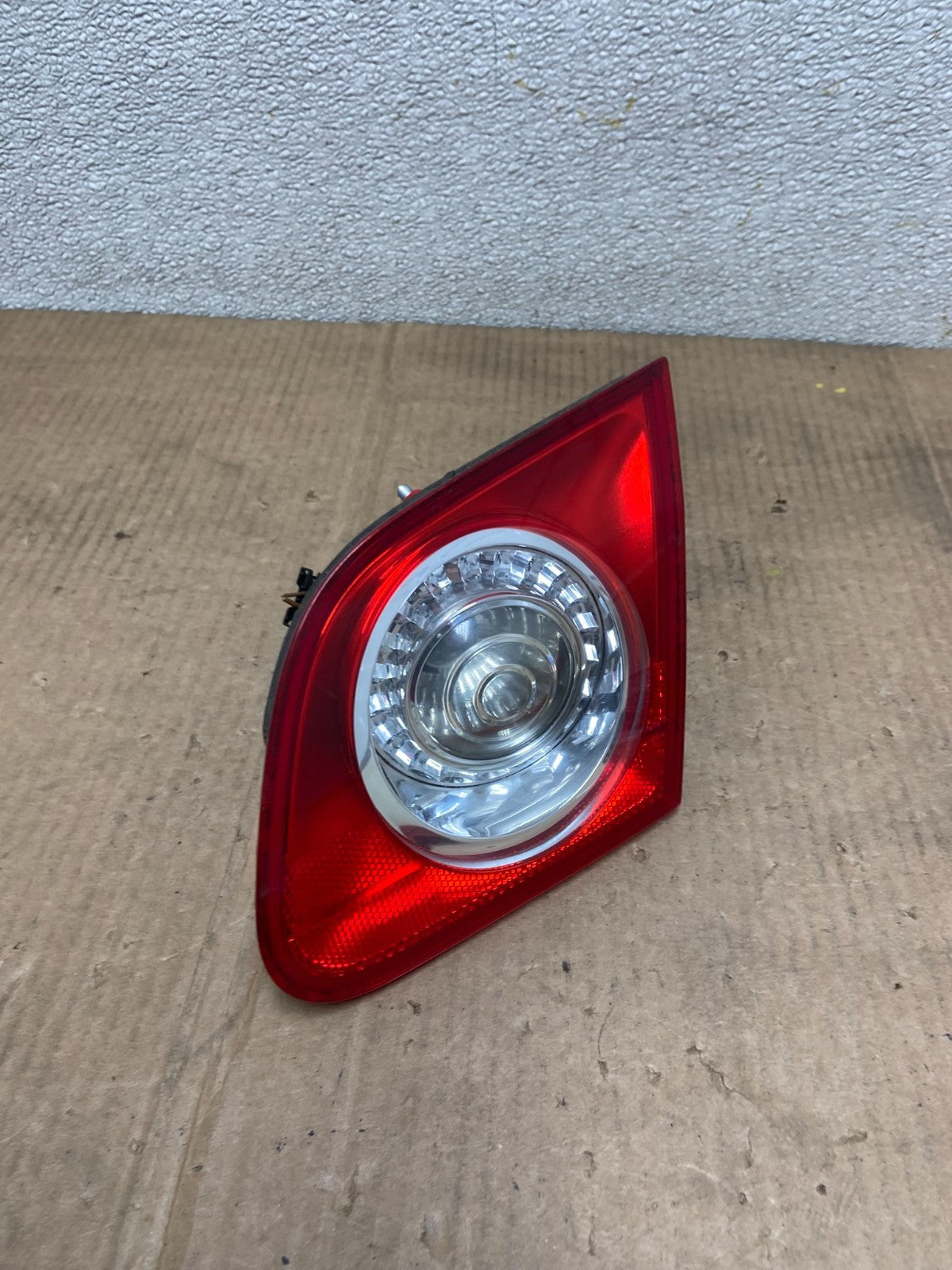 Sedan 2006-2010 Volkswagen Passat Right RH Inner Tail Light Oem AA6313 DW2