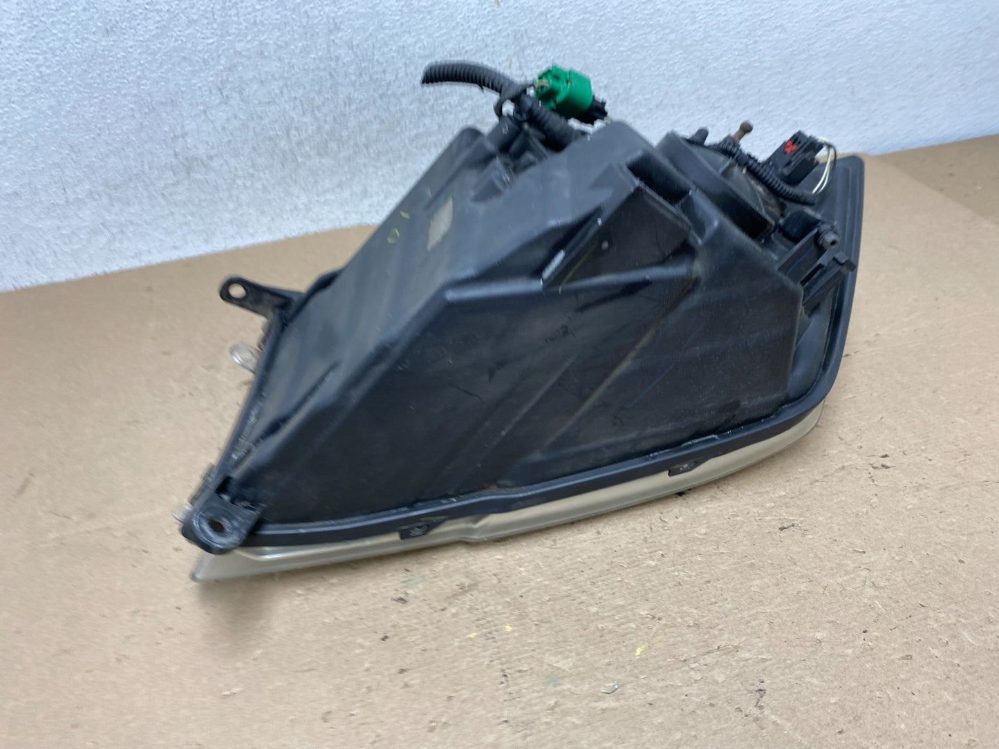 2009 to 2018 Ram 1500 Left Driver LH Side Halogen Headlight AF5013 DW4