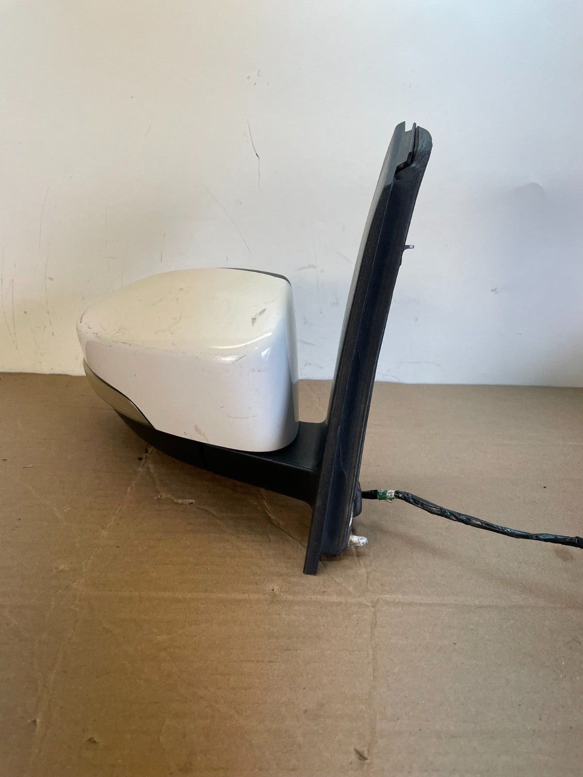 2013-2016 Ford C-Max Right Passenger Side View Door Turn Signal Mirror AG7866 DW1