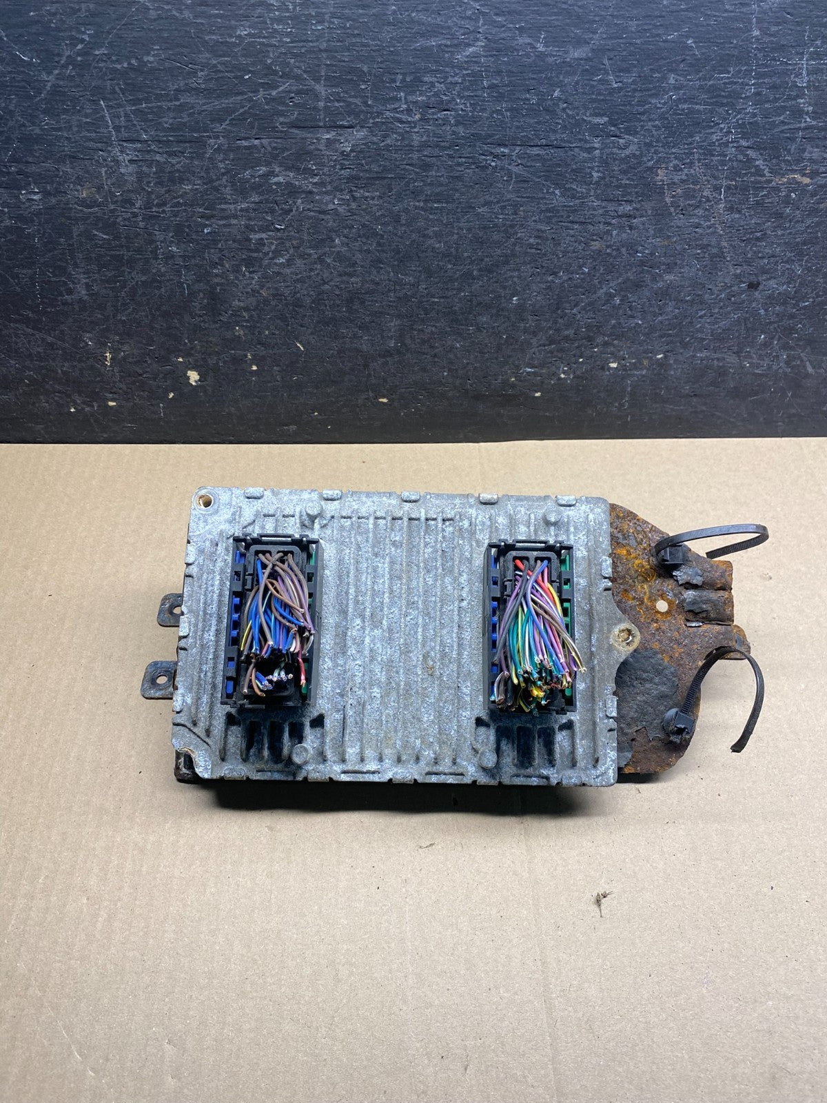2012 Dodge Grand Caravan Town & Country ECM ECU Engine Computer AJ0273 DG0