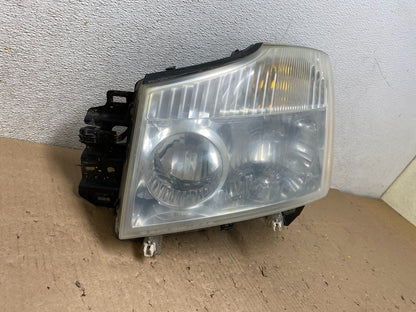 2004 to 2007 Nissan Armada Left Driver Lh Side Headlight Halogen M4920 DW1