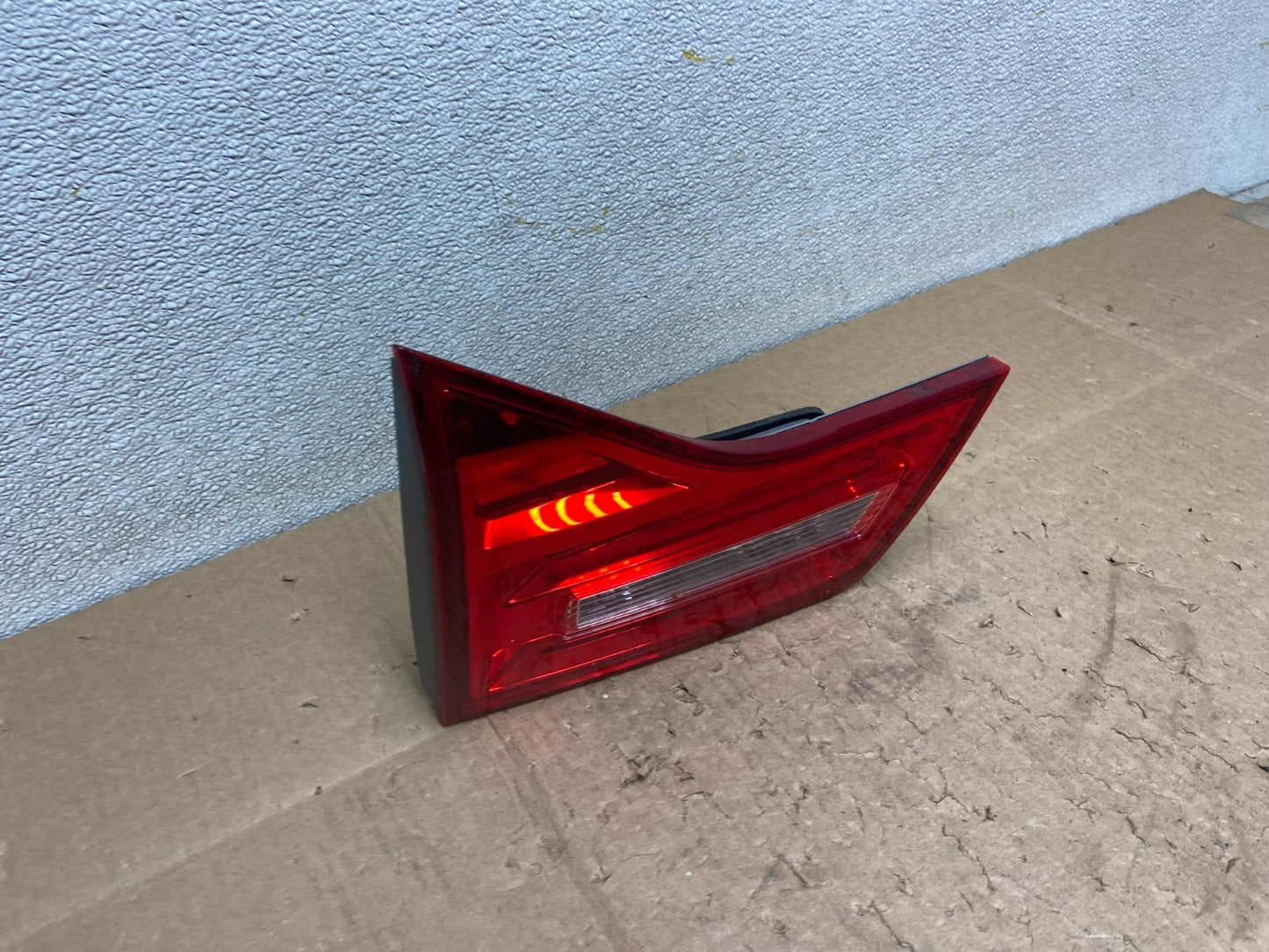 2007 2008 2009 Acura Mdx Right Passenger Rh Side Inner Tail Light Oem Y9114 DW2