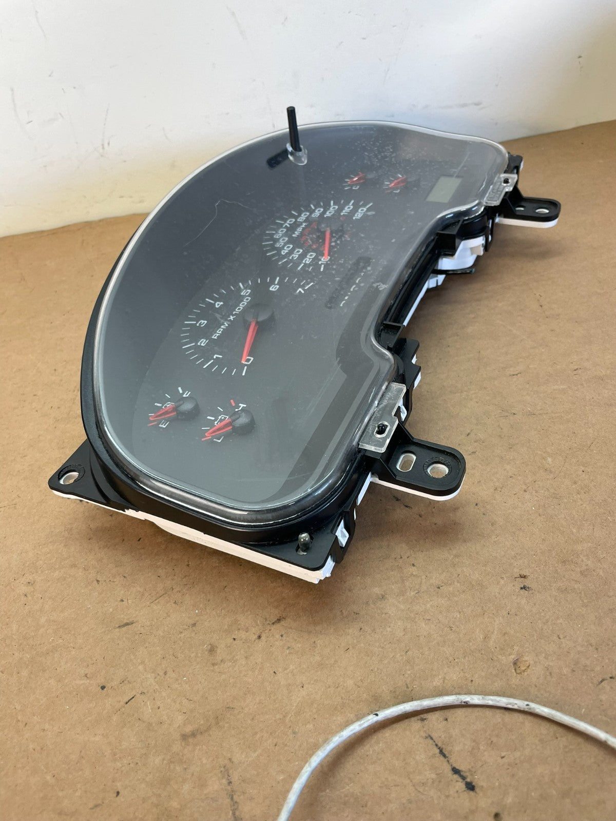 2006 Ford E350 Gauge Speedometer Cluster ag0764 DG1