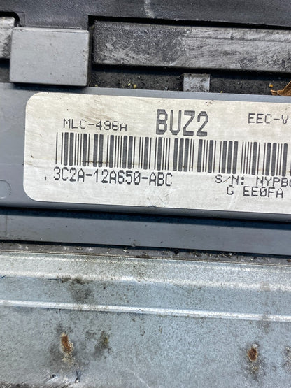 2003 Ford E250 5.4L Van Engine Control Computer 3C2A-12A650-ABC AF7658 DG2