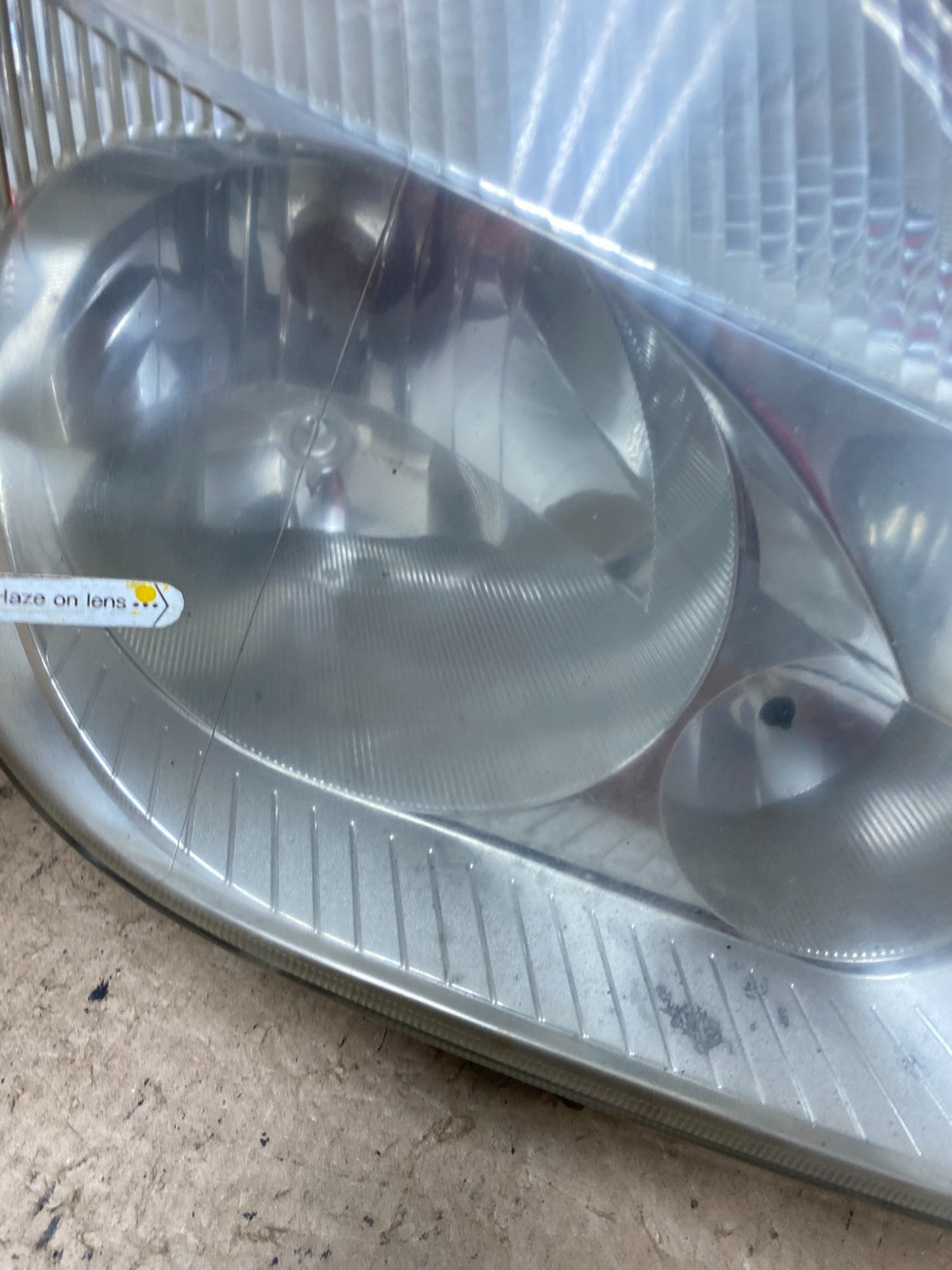 2007 to 2013 Mercedes Sprinter Headlight Right Passenger Halogen Q2829 DW5