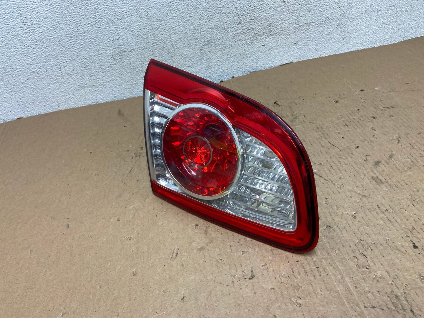 2010-2012 Hyundai Santa Fe Left Driver LH Inner Tail Light AD8121 LK1