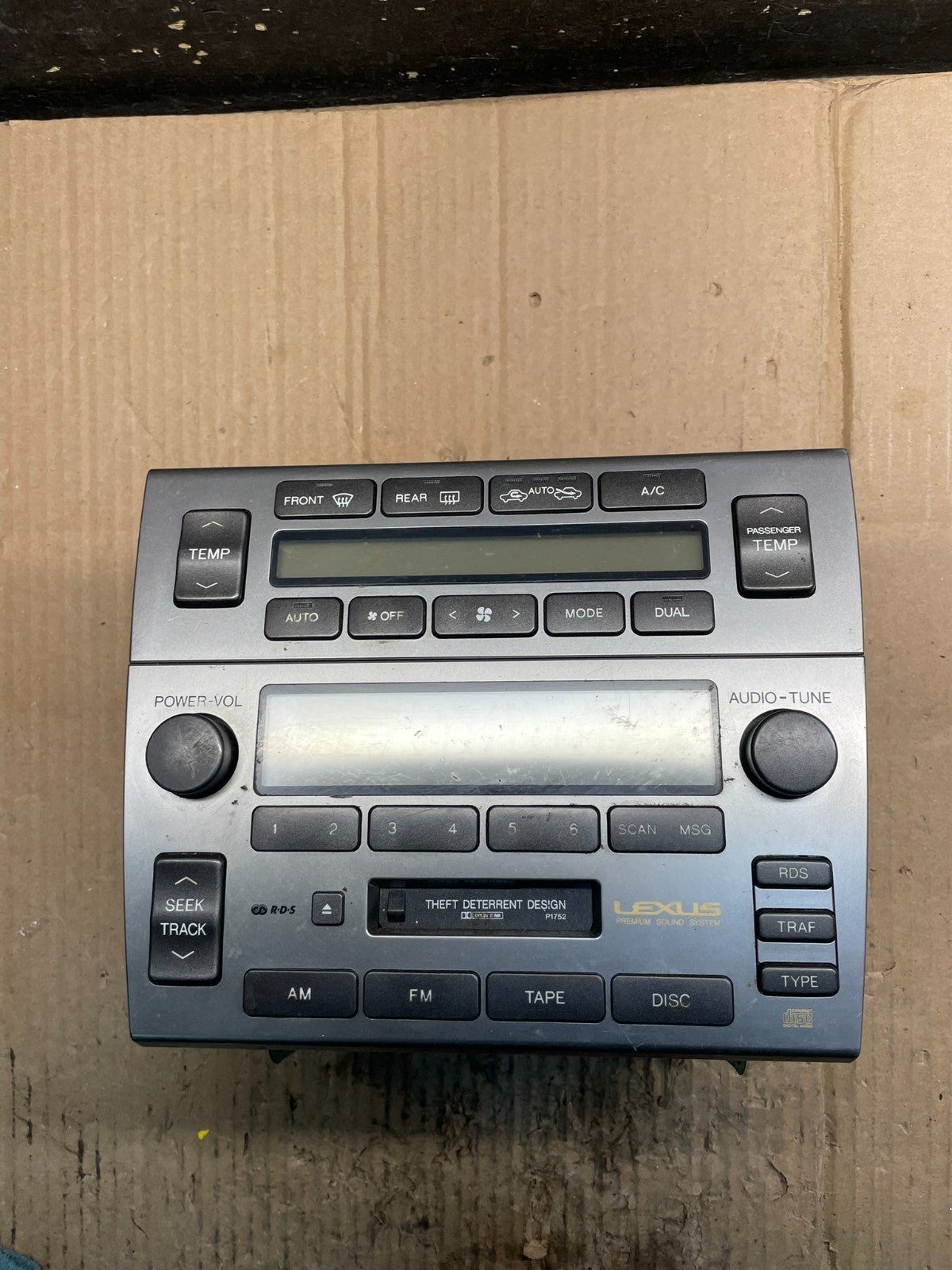 1998 to 2005 Lexus GS300 OEM Radio Receiver Stereo AM FM CD Cassette x4121 DG0