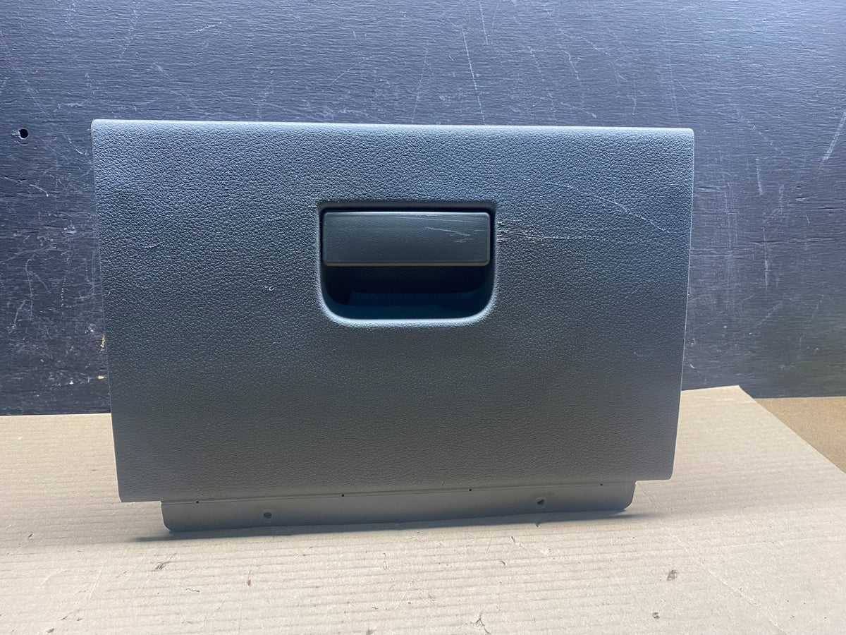 2004 to 2008 Ford F-150 Glove Box Compartment AH9718 DG0