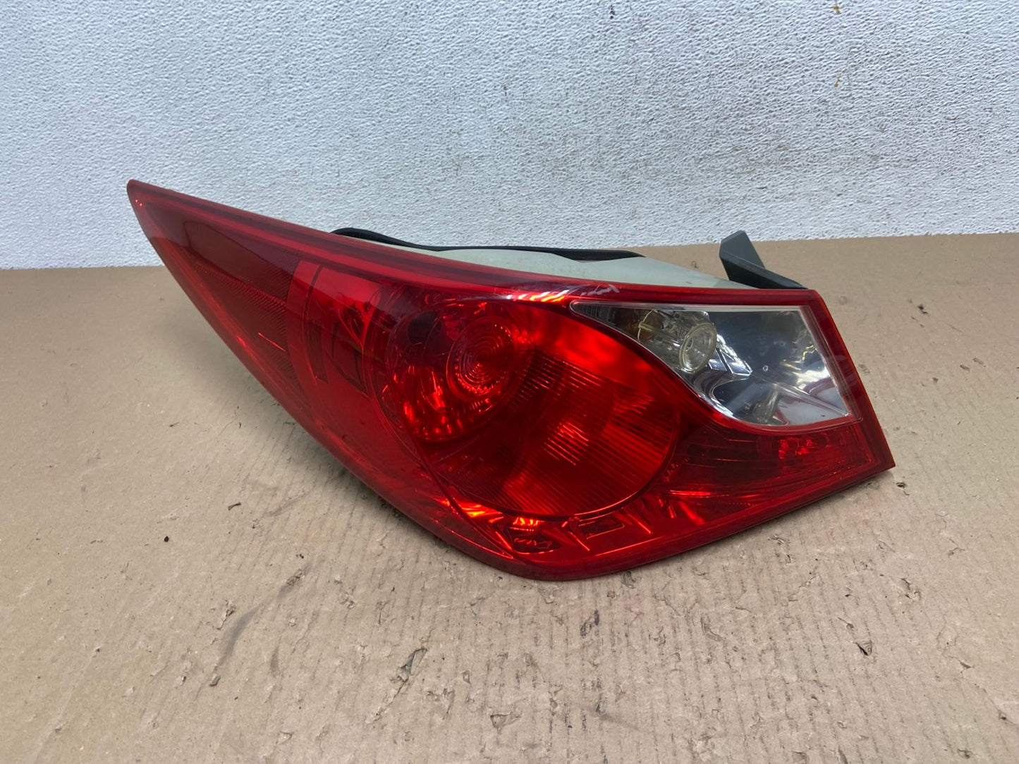 2011 2012 2013 Hyundai Sonata Left Driver LH Side Tail Light AE8892 LK0